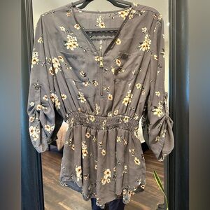 Smocked Waist Floral Blouse in Charcoal Gray